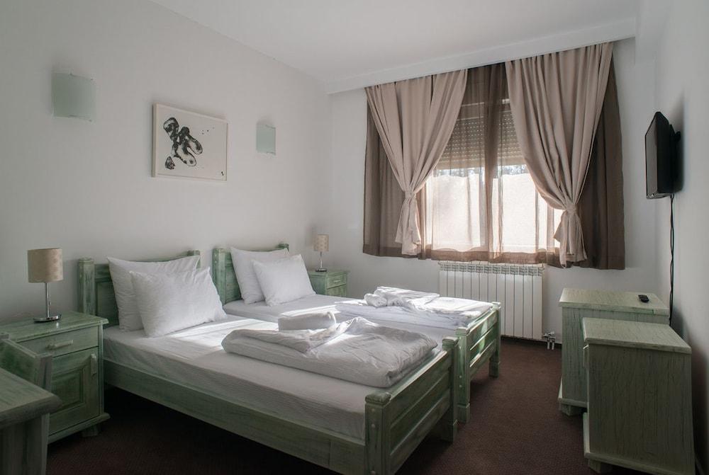 Hotel Trim Nikšić Exterior foto